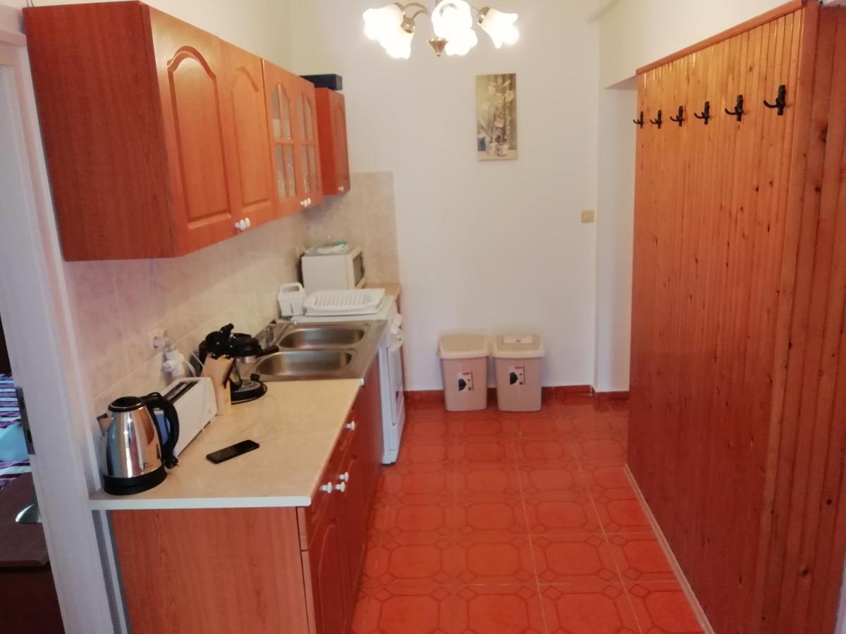 ASTA LA VISTA Vendégház Miskolc Exterior foto