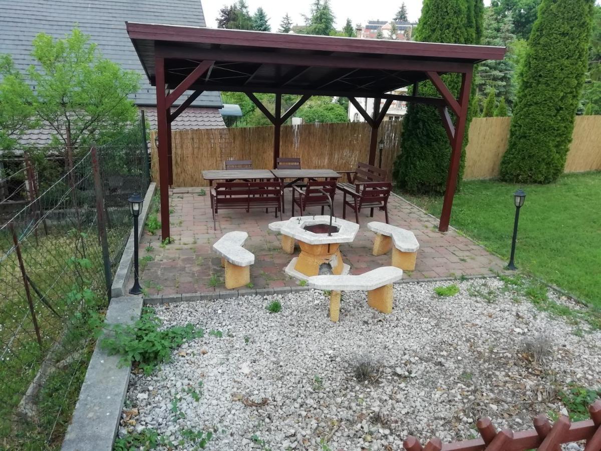 ASTA LA VISTA Vendégház Miskolc Exterior foto