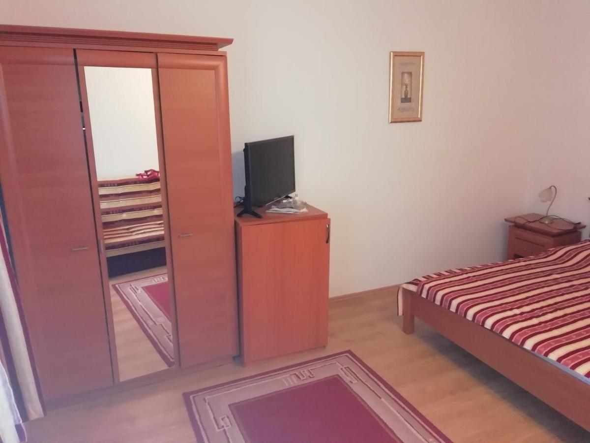 ASTA LA VISTA Vendégház Miskolc Exterior foto