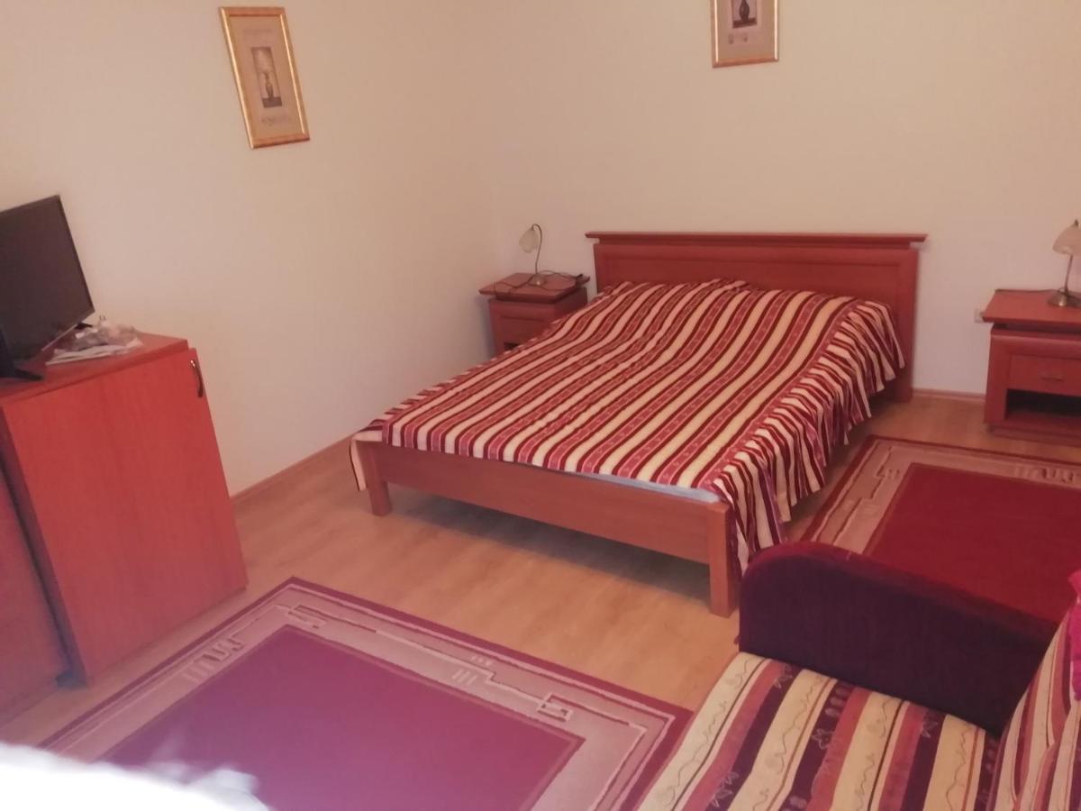 ASTA LA VISTA Vendégház Miskolc Exterior foto